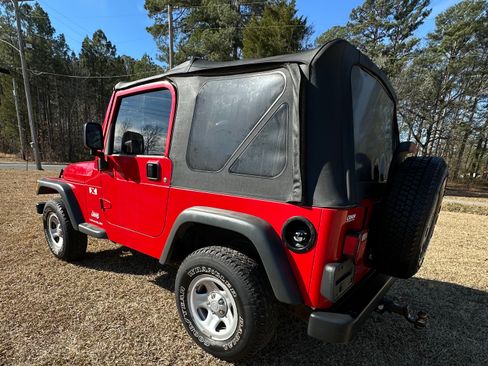 Used 2004 Jeep Wrangler X image 6