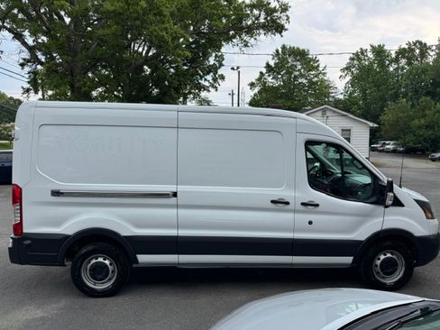 Used 2015 Ford Transit 250 148 Medium Roof RWD image 6