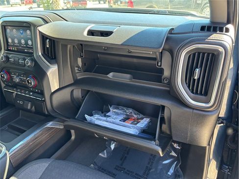 Used 2022 Chevrolet Silverado 1500 RST image 42