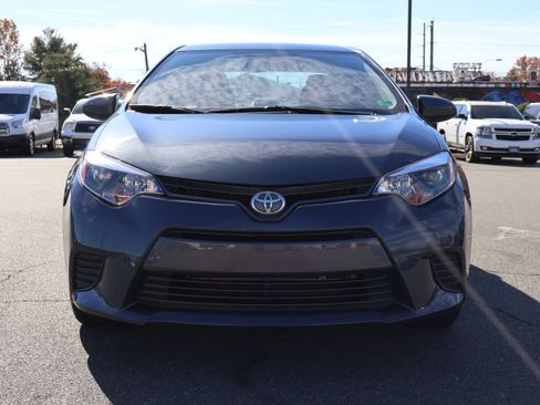 Used 2015 Toyota Corolla LE image 3