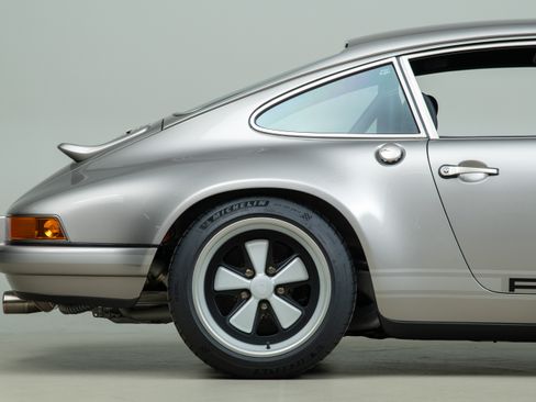 Used 1989 Porsche 911 Carrera RWD image 61