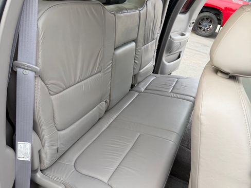 Used 2004 Toyota Tundra Limited image 28