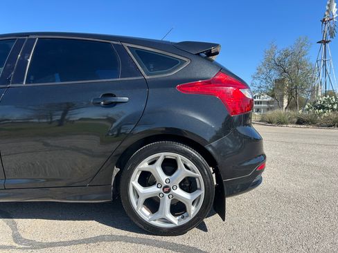 Used 2013 Ford Focus ST image 13