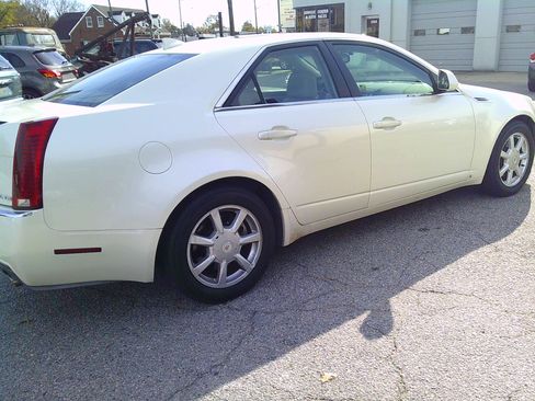 Used 2009 Cadillac CTS image 4