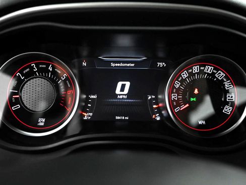 Used 2020 Dodge Challenger R/T Scat Pack image 27