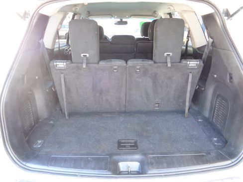 Used 2015 Nissan Pathfinder SV image 10