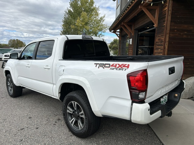 Used 2018 Toyota Tacoma 4x4 Double Cab image 6