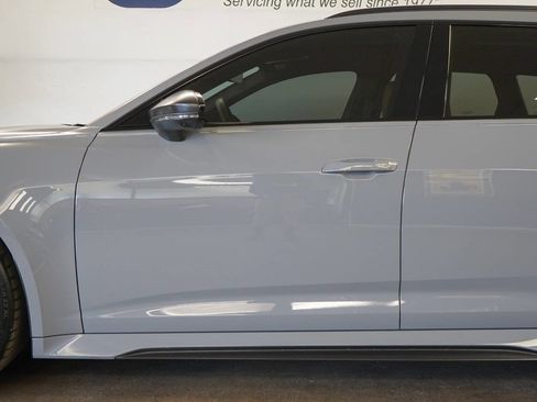 Used 2024 Audi RS 6 performance image 9