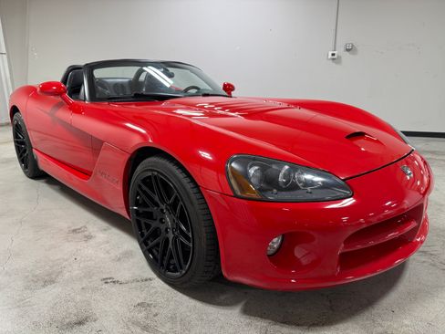 Used 2003 Dodge Viper SRT-10 Convertible RWD image 1