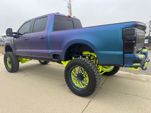 Used 2025 Ford F350 Platinum image 14