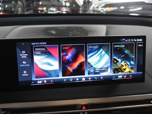 Used 2024 BMW iX M60 AWD/4WD image 28