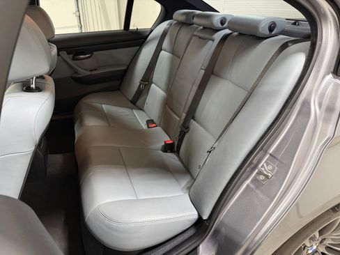 Used 2009 BMW M3 RWD image 26