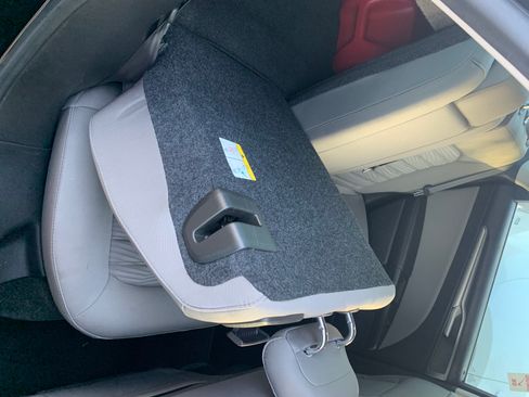 Used 2014 Ford Fusion S image 10