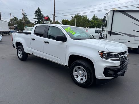 Used 2022 Chevrolet Colorado W/T image 1