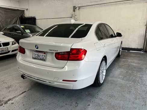 Used 2014 BMW 328i image 4
