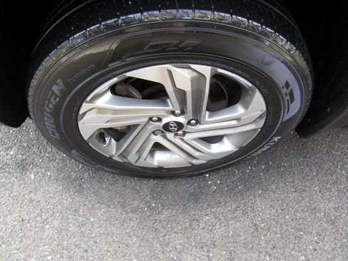 Used 2022 Hyundai Santa Fe SEL image 9