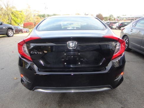 Used 2019 Honda Civic LX image 5