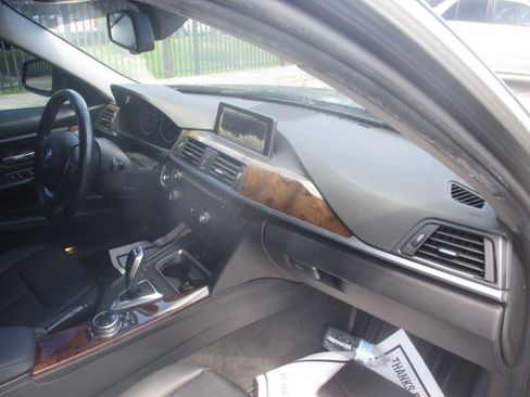 Used 2015 BMW 328i Sedan RWD image 11