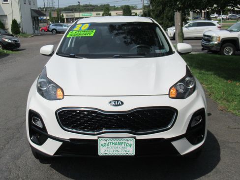 Used 2020 Kia Sportage AWD LX image 3