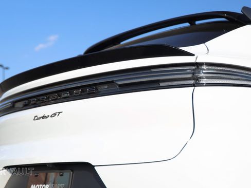 Used 2024 Porsche Cayenne Turbo GT image 22