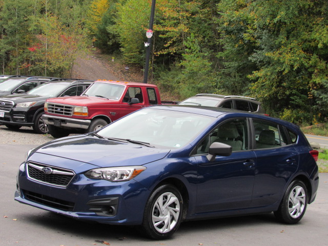 Used 2018 Subaru Impreza 2.0i Hatchback AWD/4WD image 2