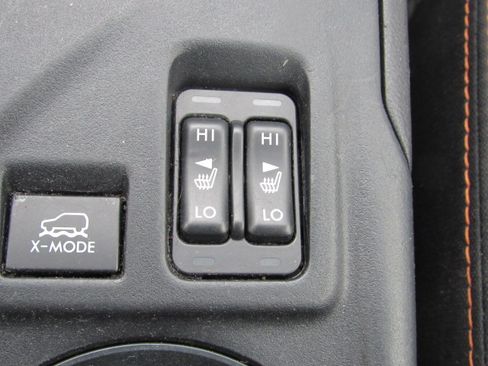 Used 2018 Subaru Crosstrek 2.0i Premium image 19