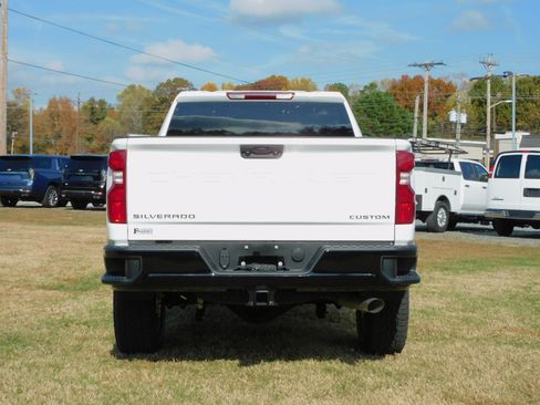 New 2026 Chevrolet Silverado 2500 Custom image 12