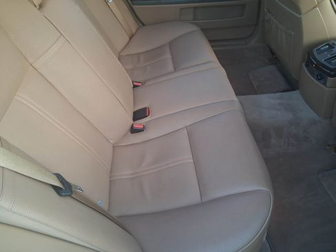 Used 2007 BMW 750Li UNAVAIL RWD image 26