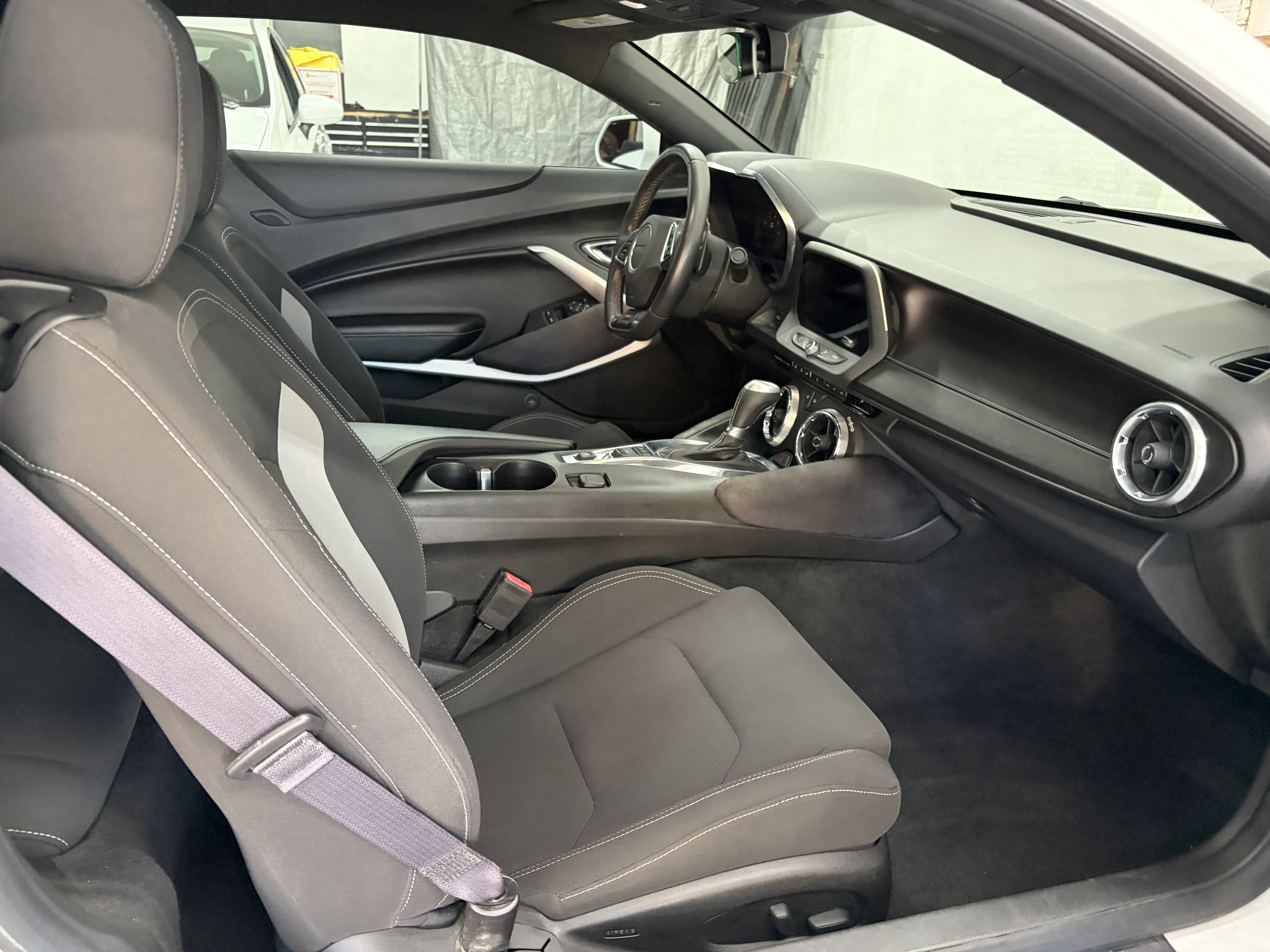 Used 2016 Chevrolet Camaro SS Coupe RWD image 14
