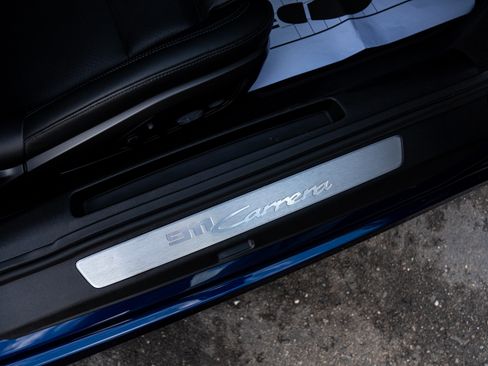 Used 2021 Porsche 911 Carrera image 24