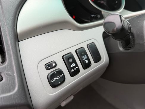 Used 2006 Toyota Highlander Sport image 57