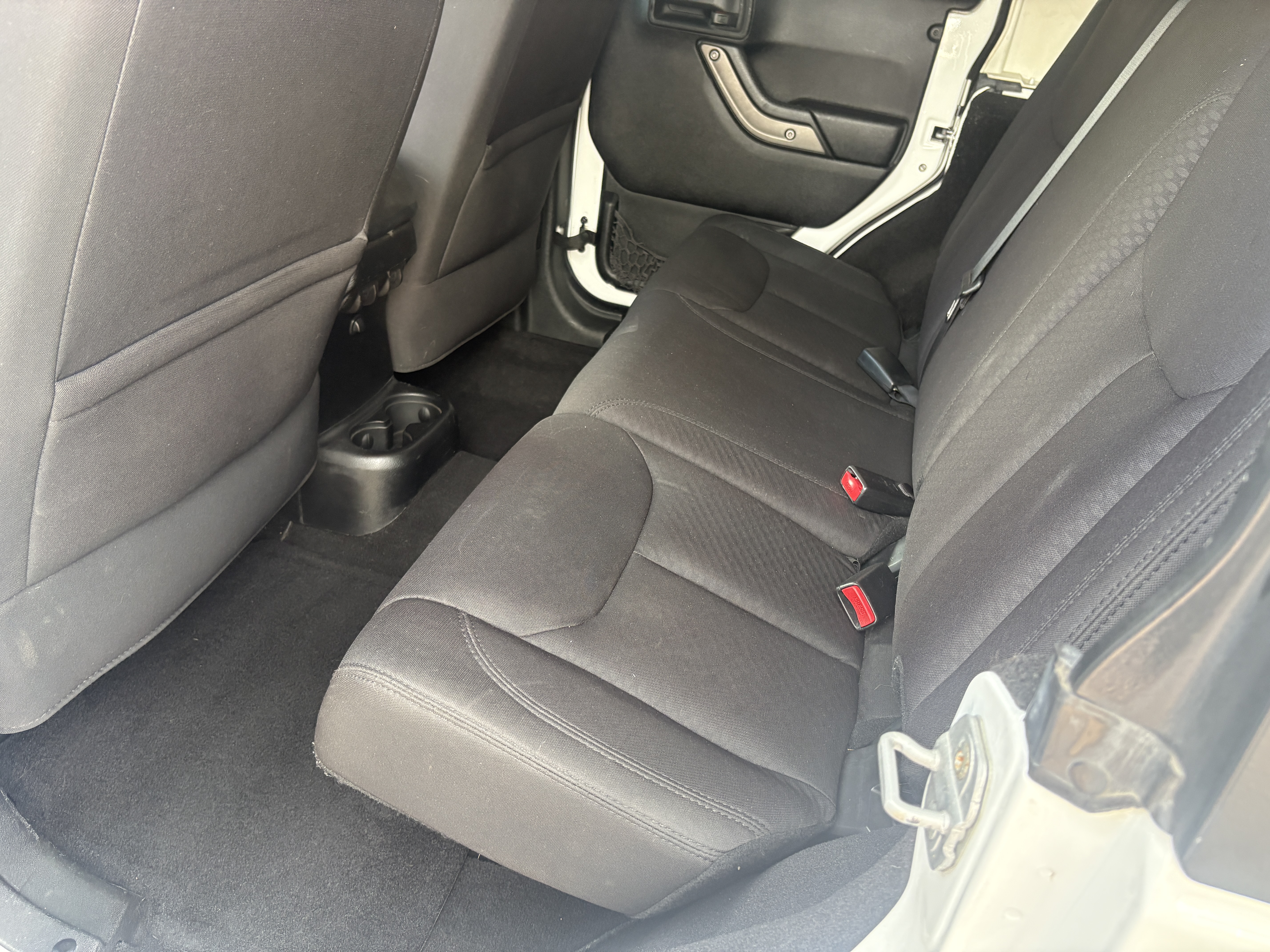 Used 2014 Jeep Wrangler 4WD Unlimited Sport image 11