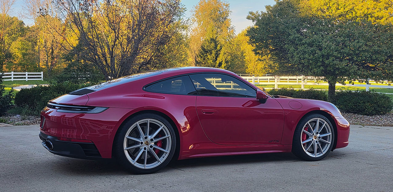 Used 2022 Porsche 911 Carrera GTS Coupe RWD image 13
