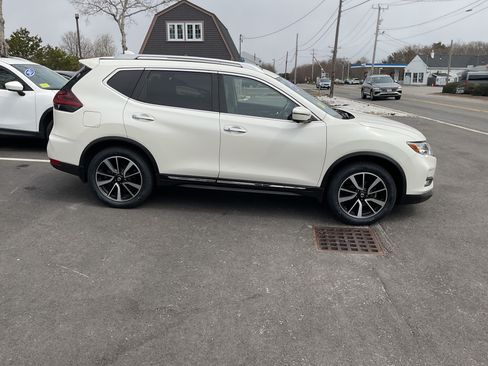 Used 2018 Nissan Rogue AWD SL w/ SL Premium Package image 4