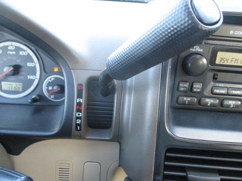 Used 2005 Honda CR-V EX image 38