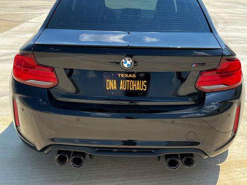 Used 2017 BMW M2 image 18