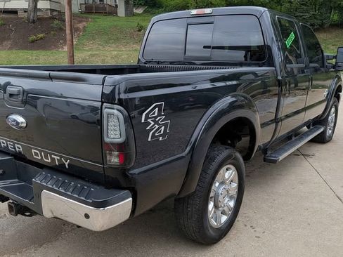 Used 2016 Ford F350 4x4 Crew Cab Super Duty image 5