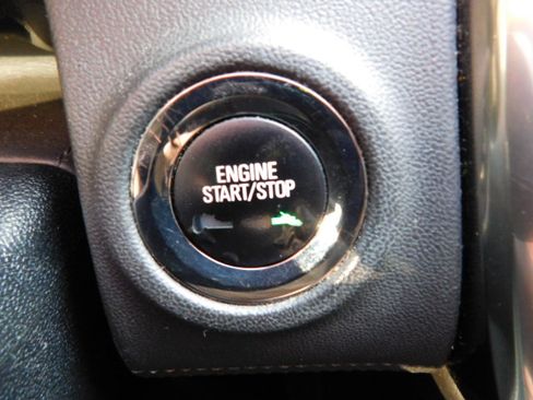 Used 2015 Buick LaCrosse Leather image 17