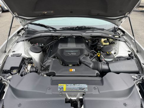 Used 2004 Ford Thunderbird image 32