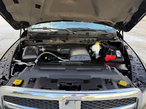 Used 2013 RAM 1500 ST RWD image 17