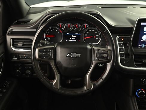 Used 2021 Chevrolet Suburban RST image 32