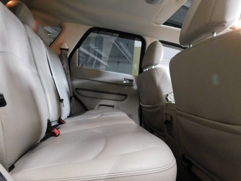 Used 2008 Mercury Mariner Premier image 15