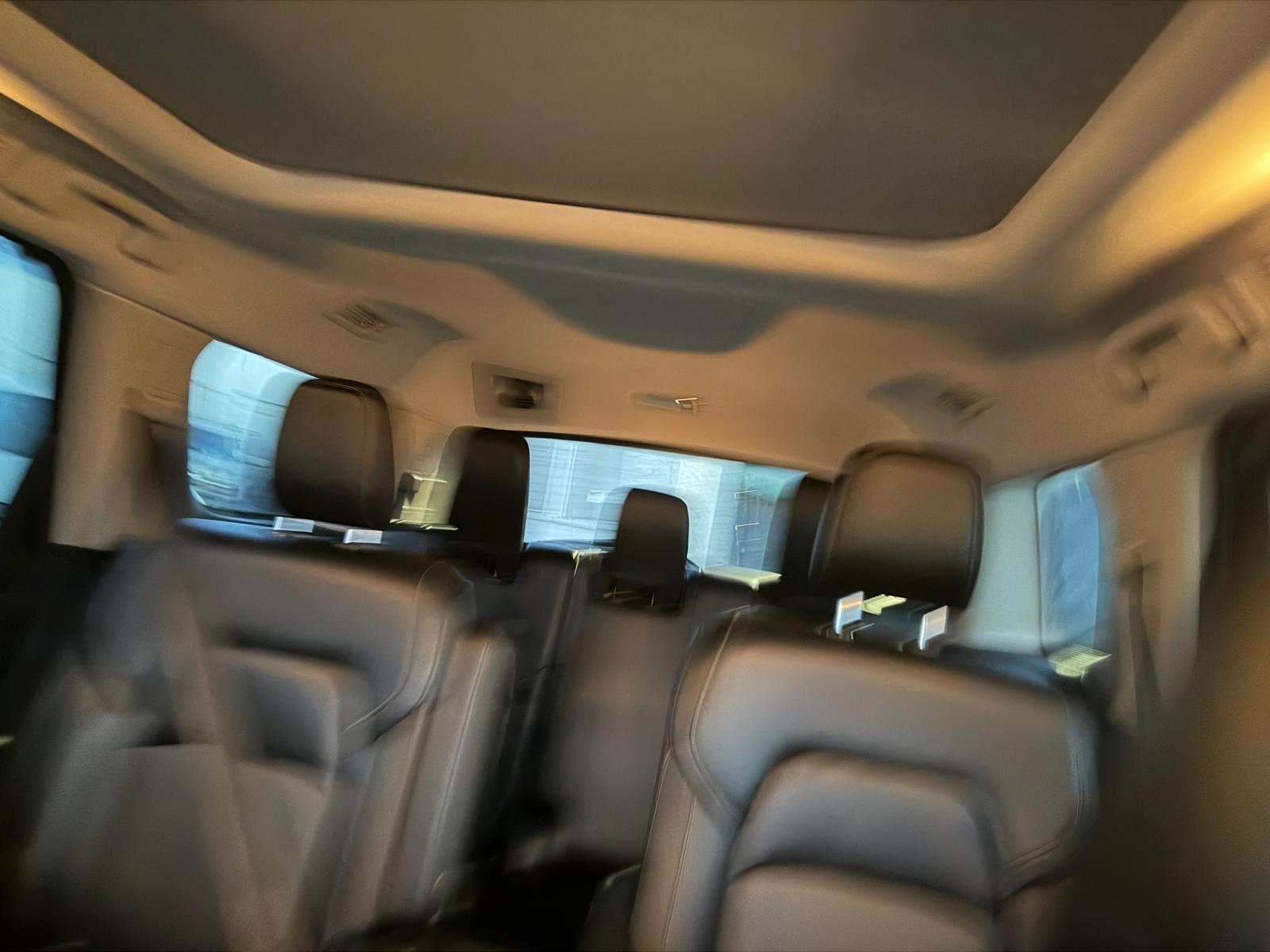 Used 2022 Nissan Pathfinder FWD SL image 11