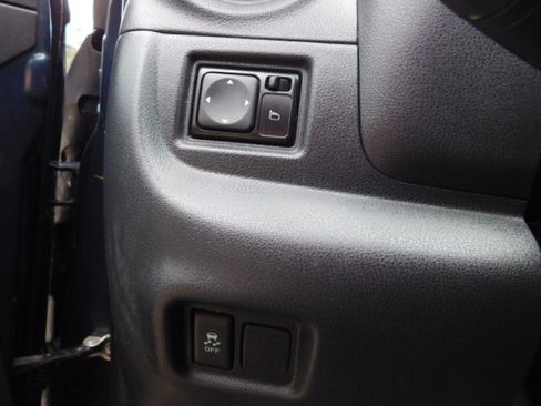 Used 2017 Nissan Versa S image 12