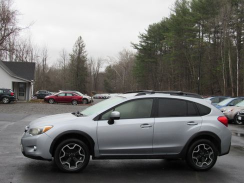Used 2014 Subaru XV Crosstrek 2.0i Premium image 3