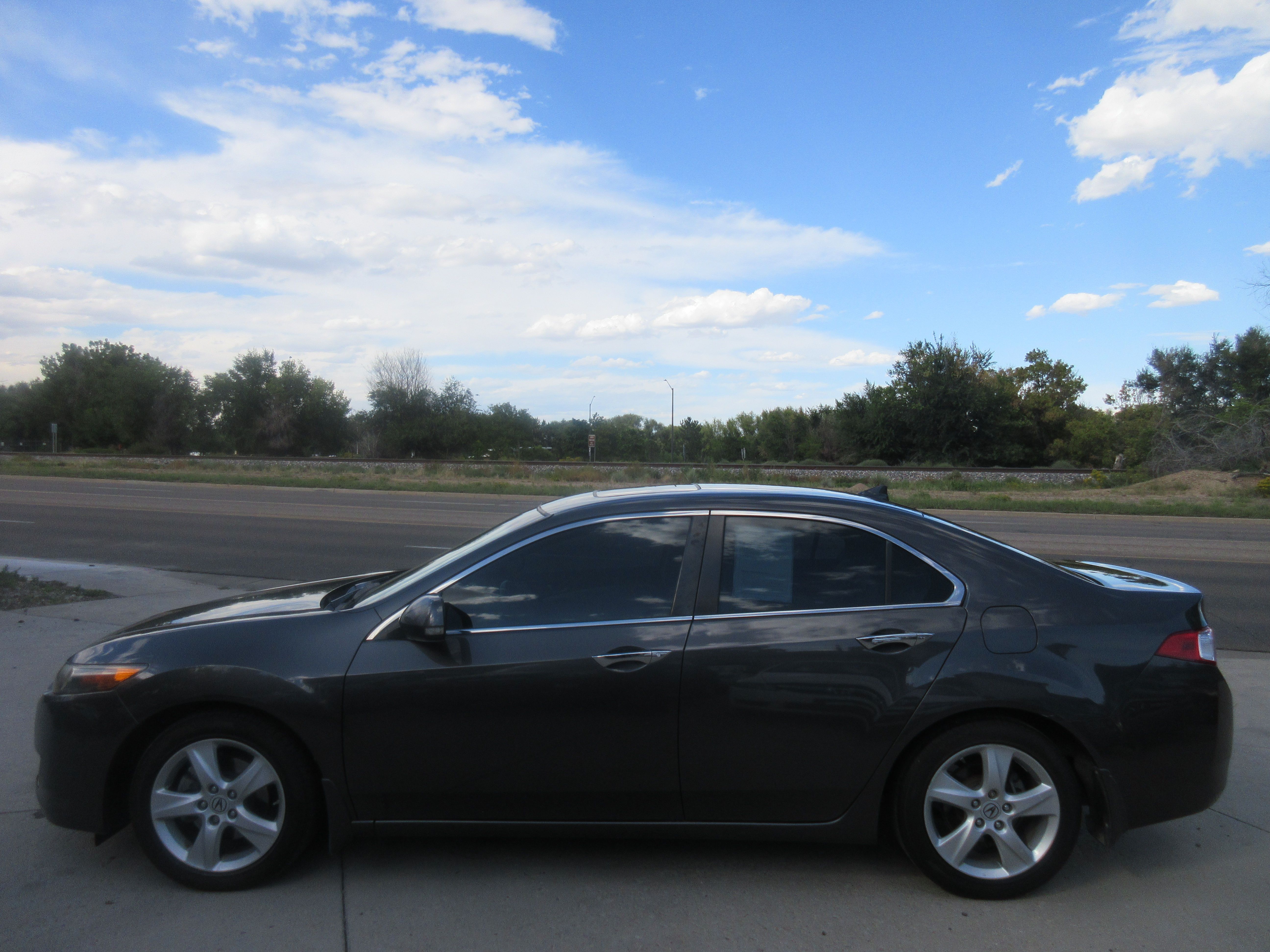 Used 2009 Acura TSX Sedan FWD image 1