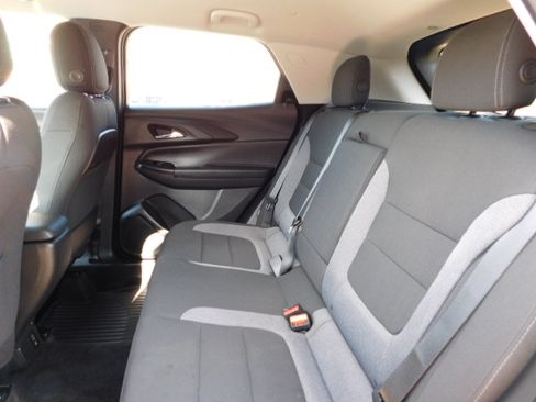 Used 2023 Chevrolet TrailBlazer LT image 25