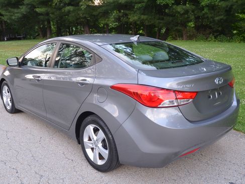 Used 2013 Hyundai Elantra GLS FWD image 3