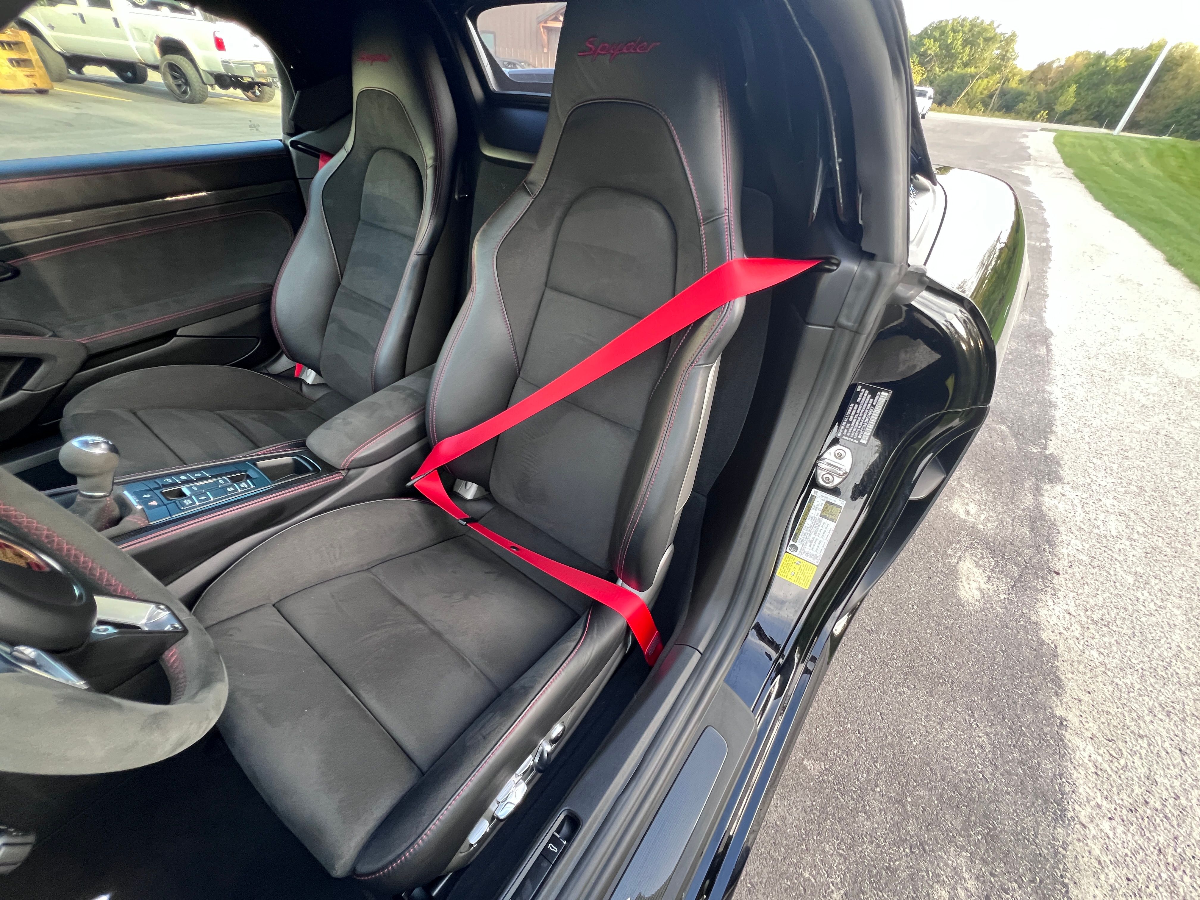 Used 2021 Porsche 718 Boxster Spyder RWD image 23