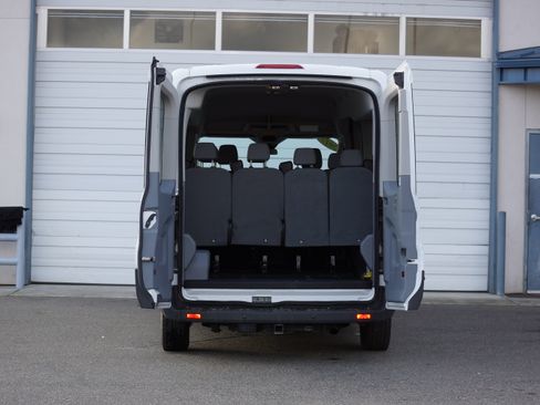 Used 2017 Ford Transit 350 image 5